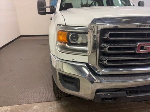 Used 2018 GMC Sierra 3500 4x4 Double Cab w/ Snow Plow Prep Package image 9