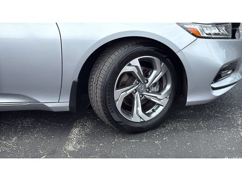 Used 2019 Honda Accord EX-L image 9