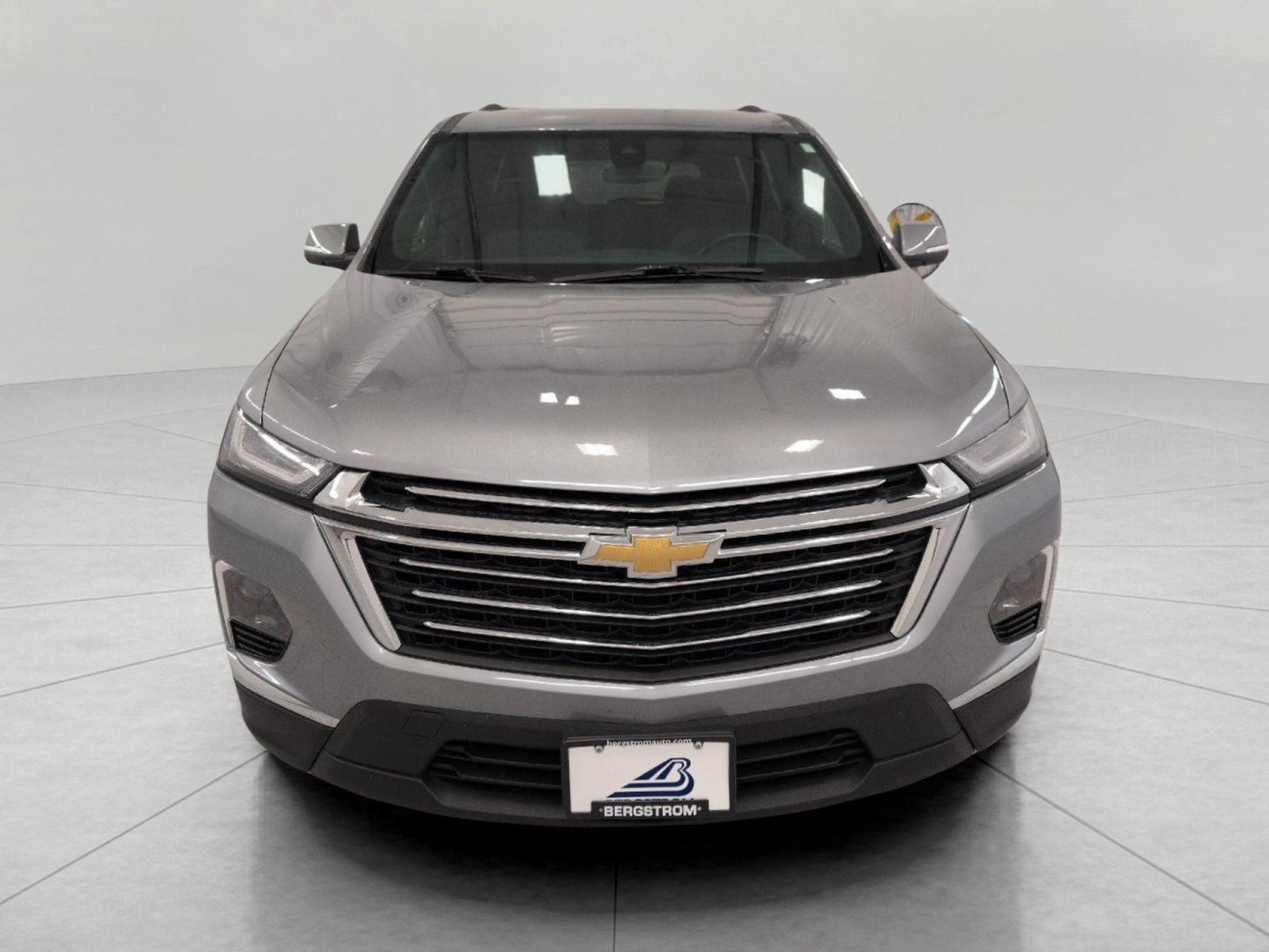 Used 2023 Chevrolet Traverse LT FWD image 13