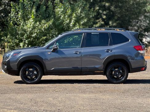 Used 2024 Subaru Forester Wilderness w/ Wilderness Package AWD/4WD image 4