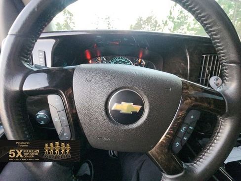 Used 2020 Chevrolet Express 2500 w/ Enhanced Convenience Package image 44