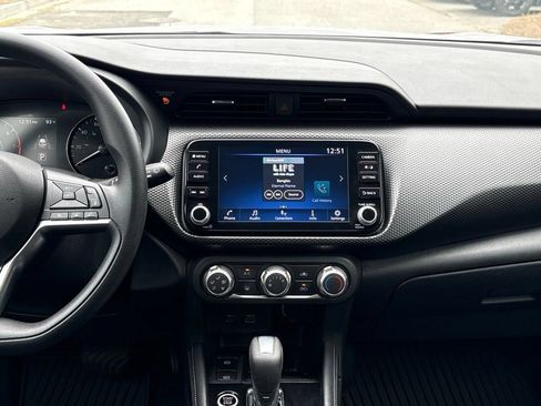 Used 2023 Nissan Kicks SV FWD image 23