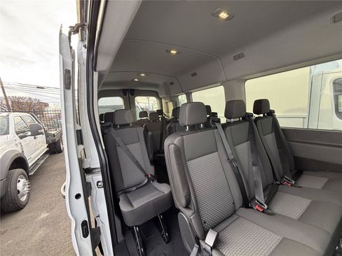 Used 2024 Ford Transit 350 XLT RWD image 10