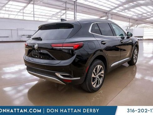 Used 2023 Buick Envision Essence image 32
