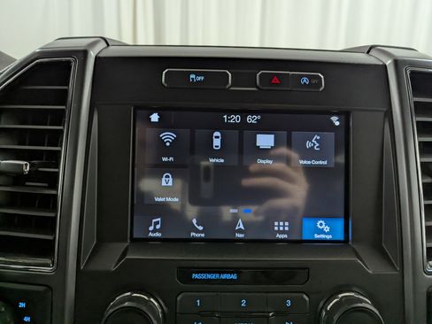 Used 2018 Ford F150 XLT w/ Equipment Group 302A Luxury image 23