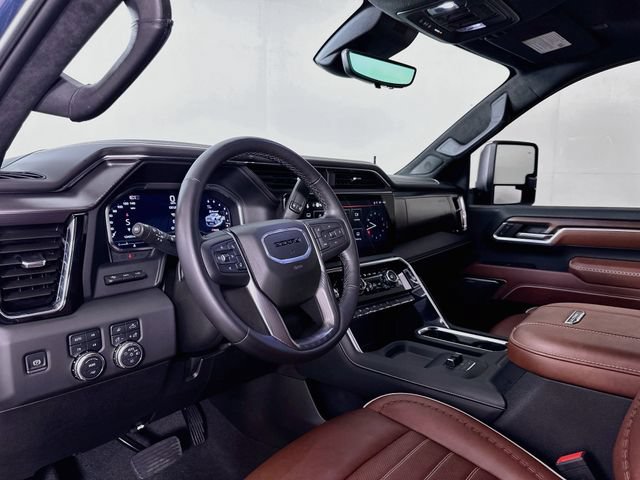 Used 2025 GMC Sierra 2500 Denali Ultimate AWD/4WD image 9