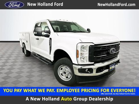 New 2026 Ford F250 XL w/ XL Chrome Package AWD/4WD image 1