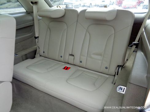 Used 2015 Audi Q7 3.0T Premium Plus image 20