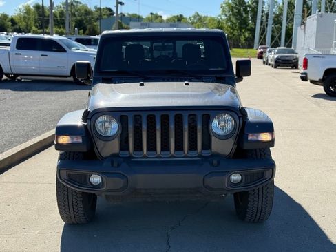 Used 2021 Jeep Gladiator Sport w/ Quick Order Package 24Q 80Th AWD/4WD image 3