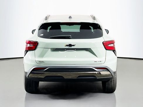 New 2026 Chevrolet Trax ACTIV FWD image 6