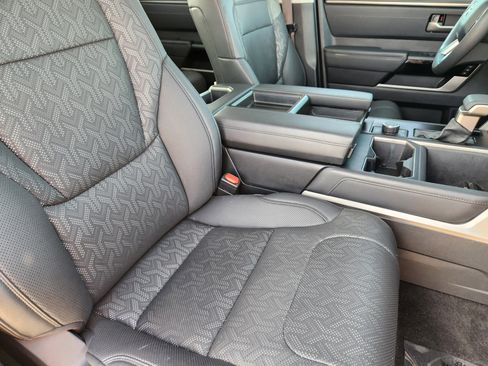 Used 2022 Toyota Tundra Limited image 16