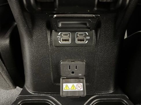 Used 2020 Jeep Gladiator Rubicon image 42