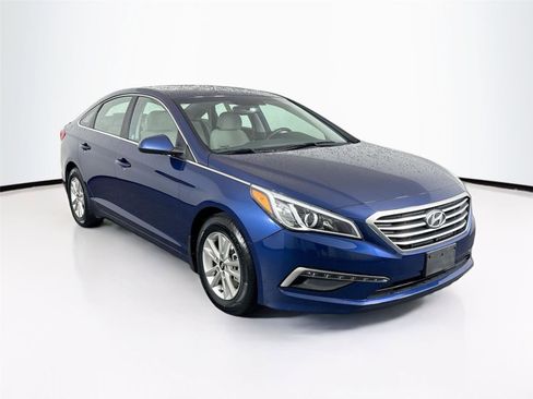Used 2015 Hyundai Sonata SE w/ Option Group 09 FWD image 7