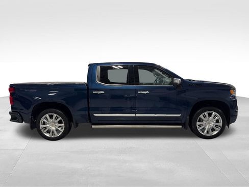 Used 2023 Chevrolet Silverado 1500 High Country w/ High Country Premium Package AWD/4WD image 56