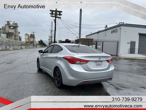 Used 2013 Hyundai Elantra GLS w/ Preferred Pkg image 3