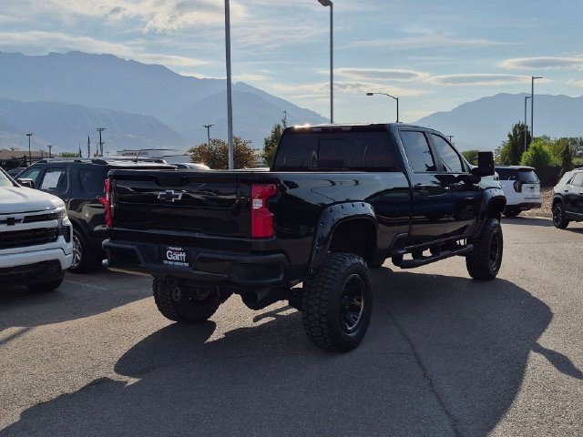 Used 2022 Chevrolet Silverado 3500 LTZ w/ LTZ Plus Package AWD/4WD image 3