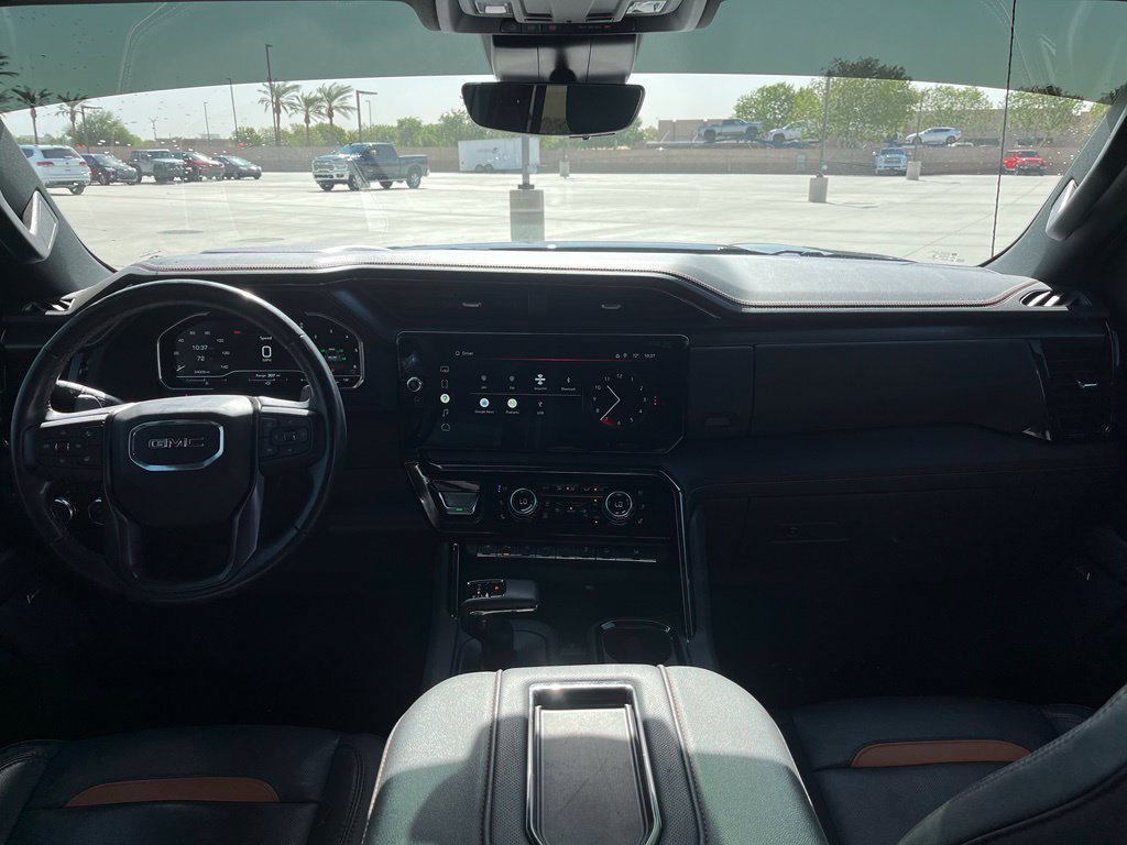 Used 2022 GMC Sierra 1500 AT4 w/ Technology Package AWD/4WD image 13