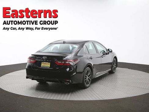 Used 2024 Toyota Camry SE w/ Convenience Package FWD image 39