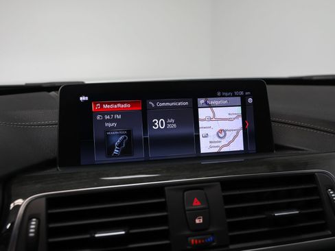 Used 2018 BMW 330i xDrive Sedan AWD/4WD image 39