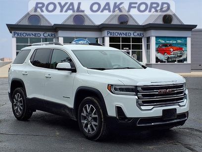 Used 2023 GMC Acadia SLT