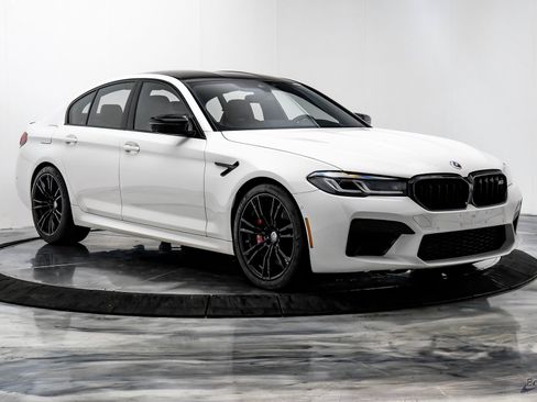 Used 2023 BMW M5 w/ Competition Package image 19