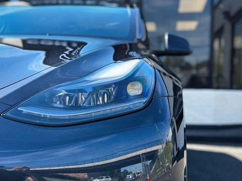 Used 2024 Tesla Model Y Long Range RWD image 13