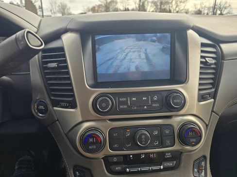 Used 2018 GMC Yukon XL Denali w/ Open Road Package image 19