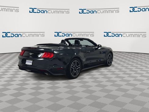 Used 2023 Ford Mustang Premium image 8