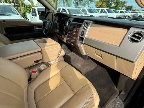 Used 2012 Ford F150 Lariat w/ Lariat Chrome Pkg image 18