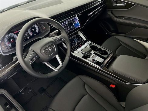 New 2026 Audi Q8 Premium Plus image 9