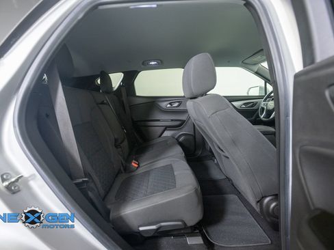 Used 2019 Chevrolet Blazer LT AWD/4WD image 35