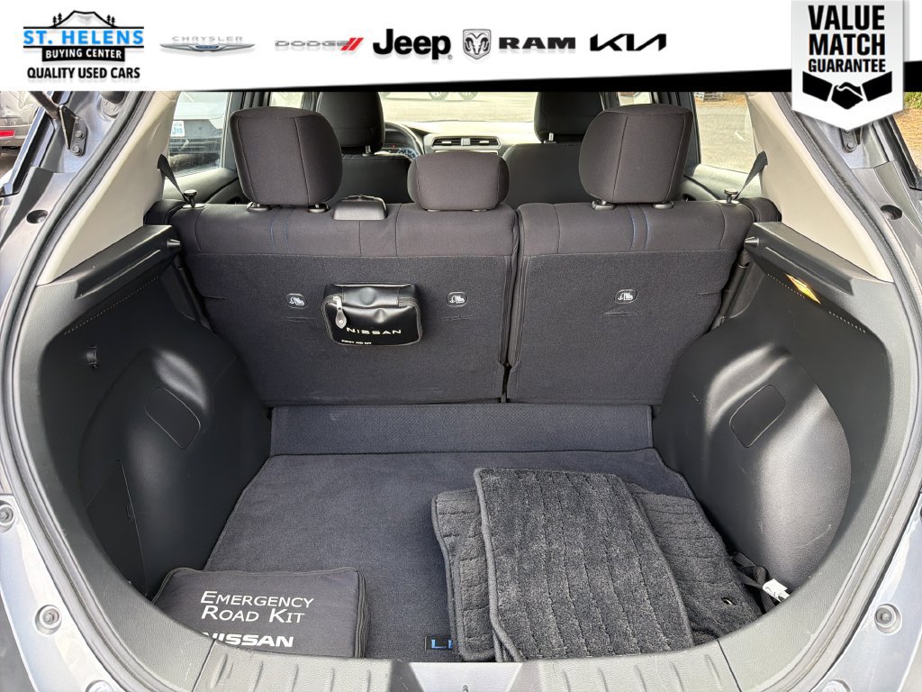 Used 2022 Nissan Leaf SV FWD image 7