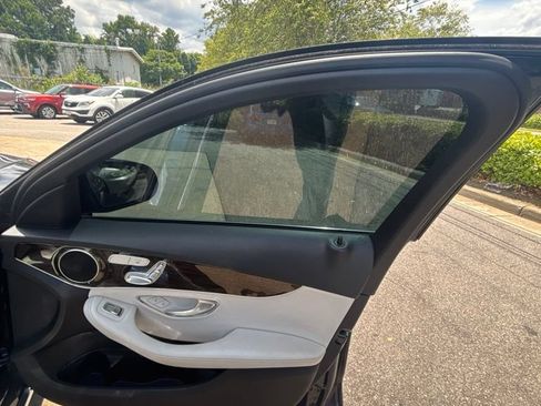 Used 2017 Mercedes-Benz C 300 4MATIC Sedan image 22