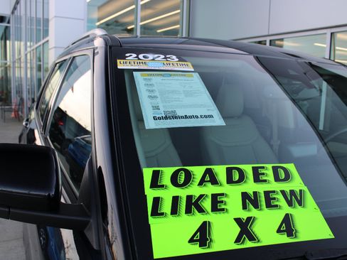 Used 2023 Ford Explorer Platinum w/ Technology Package image 40