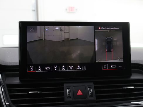 Used 2024 Audi Q5 2.0T Premium Plus AWD/4WD image 18