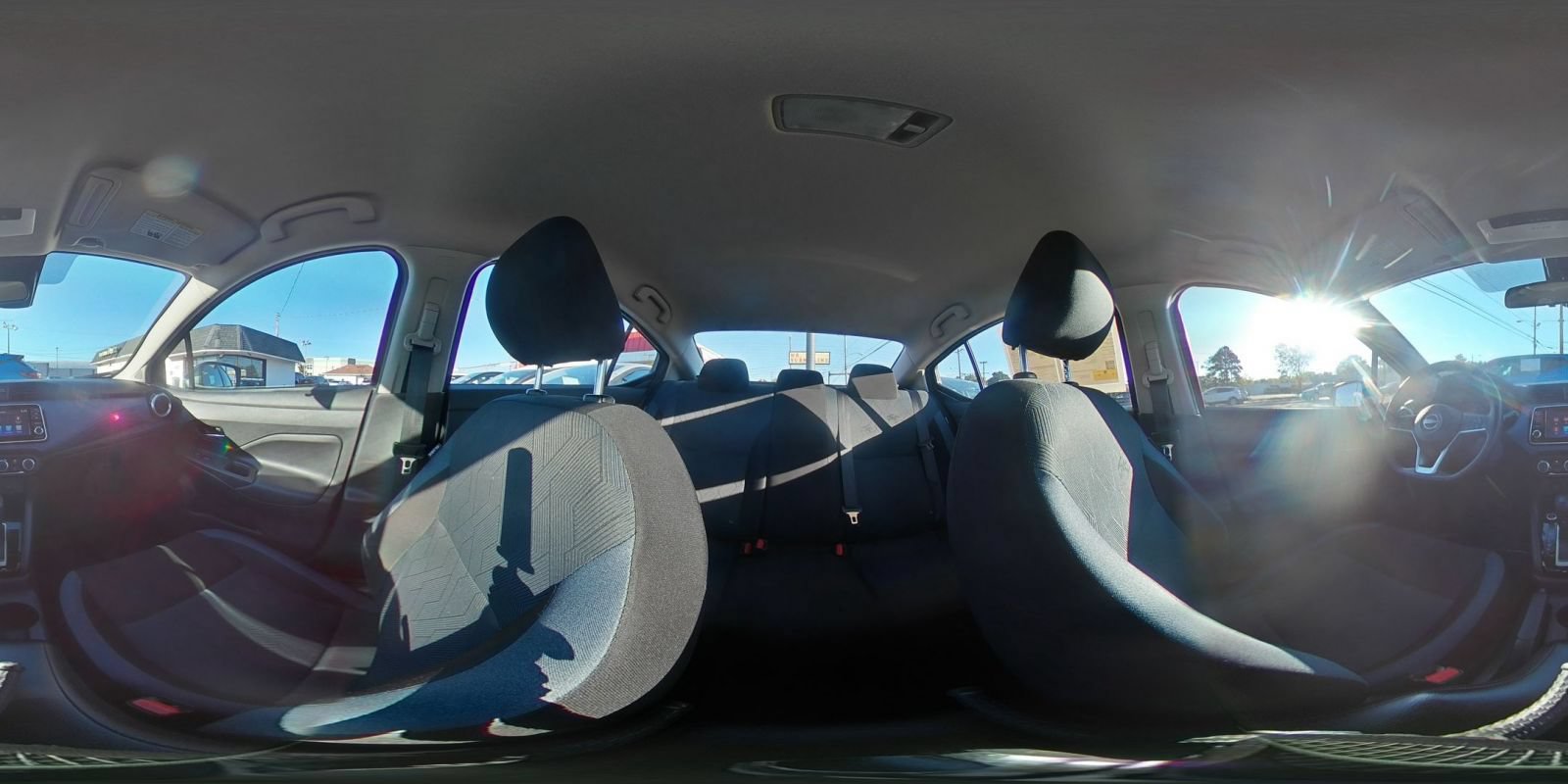 Used 2025 Nissan Versa SV FWD image 39