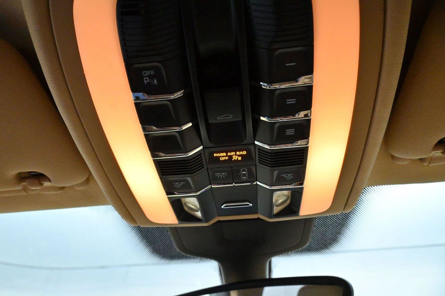 Used 2012 Porsche Cayenne S AWD/4WD image 28