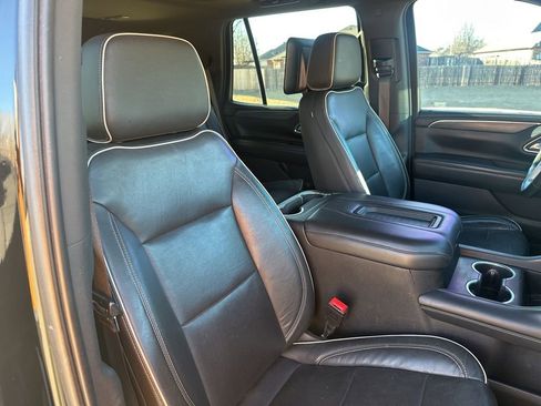 Used 2021 GMC Yukon SLT w/ SLT Luxury Plus Package image 50