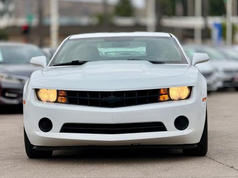 Used 2013 Chevrolet Camaro LS RWD image 4