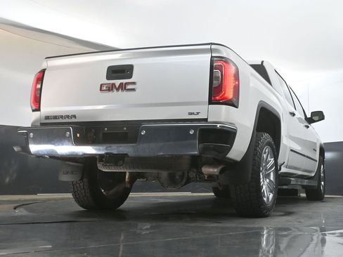 Used 2018 GMC Sierra 1500 SLT image 34