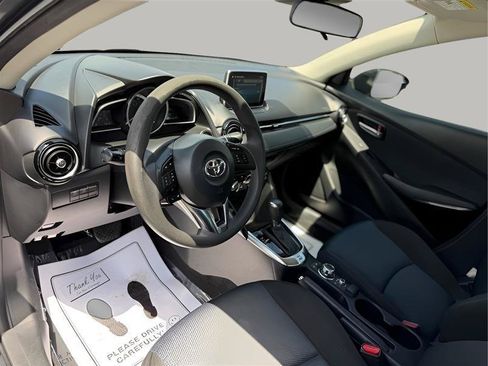 Used 2018 Toyota Yaris iA FWD image 20