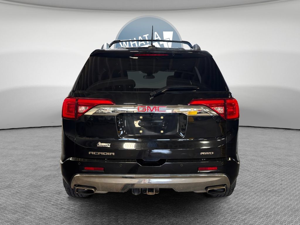 Used 2019 GMC Acadia Denali w/ Technology Package AWD/4WD image 5