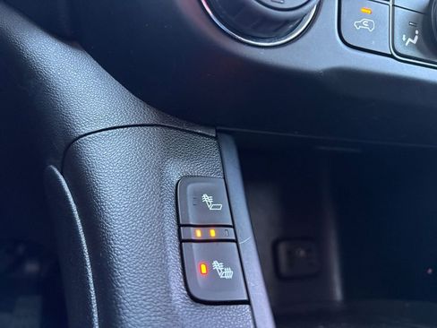 Used 2019 GMC Acadia SLT image 5