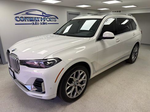Used 2020 BMW X7 xDrive40i w/ Cold Weather Package AWD/4WD image 2