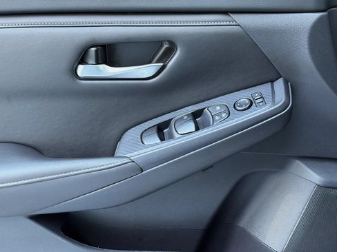 Used 2024 Nissan Sentra SV w/ Trunk Package FWD image 22