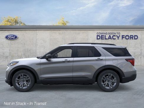 New 2026 Ford Explorer Active w/ Active Comfort Package AWD/4WD image 4