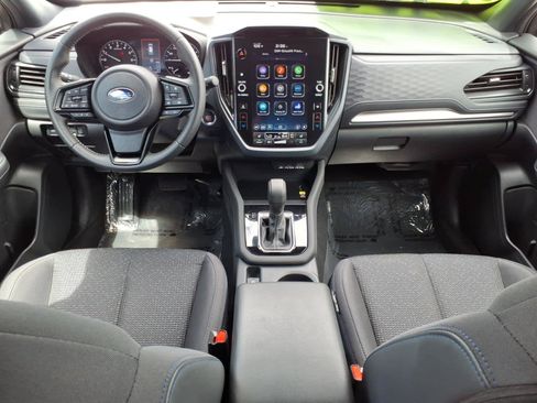 Certified 2025 Subaru Forester Premium AWD/4WD image 31