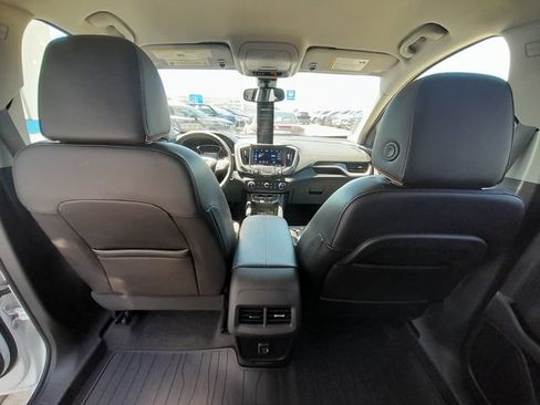 Used 2024 GMC Terrain AT4 w/ Tech Package AWD/4WD image 37