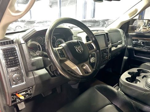 Used 2016 RAM 1500 Laramie image 10