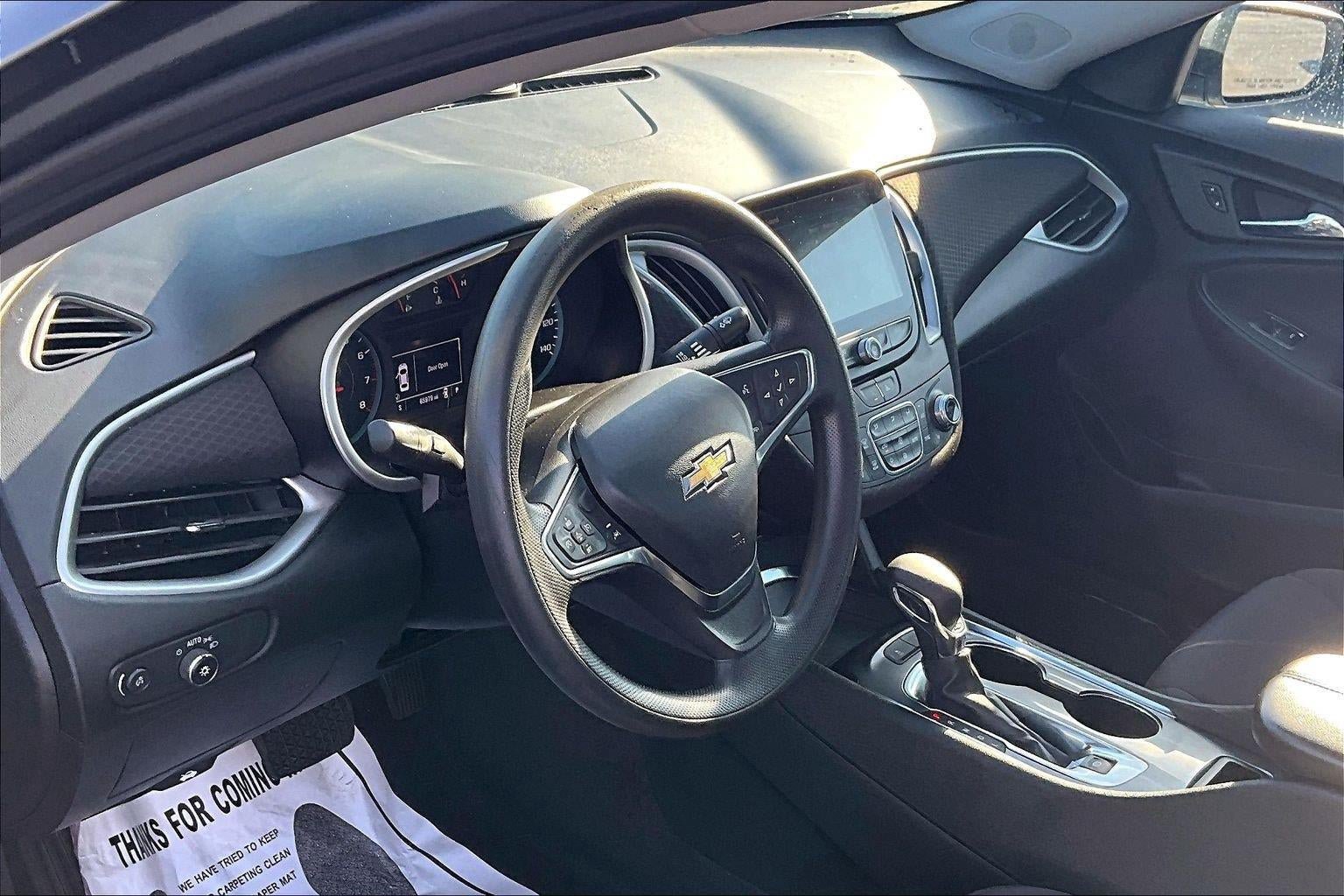 Used 2024 Chevrolet Malibu LT FWD image 14